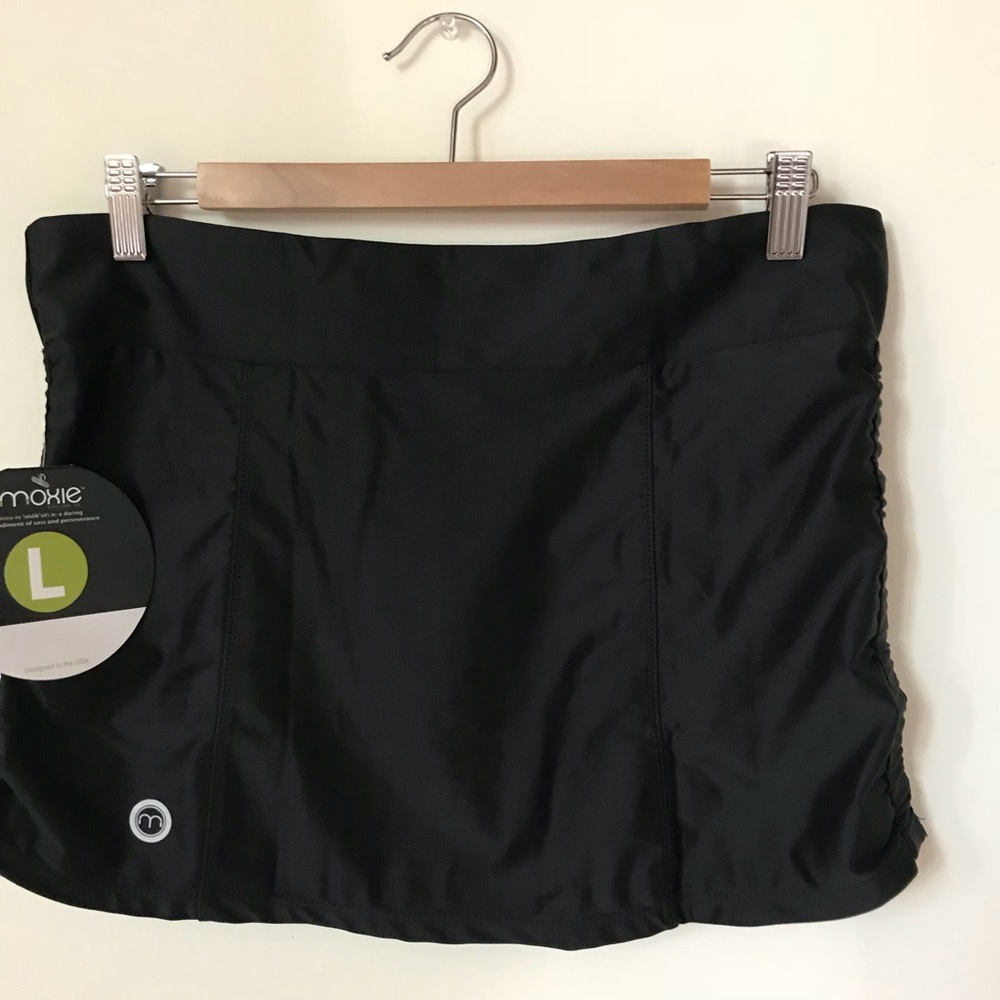 Moxie Cycling Rouched Skirt Black